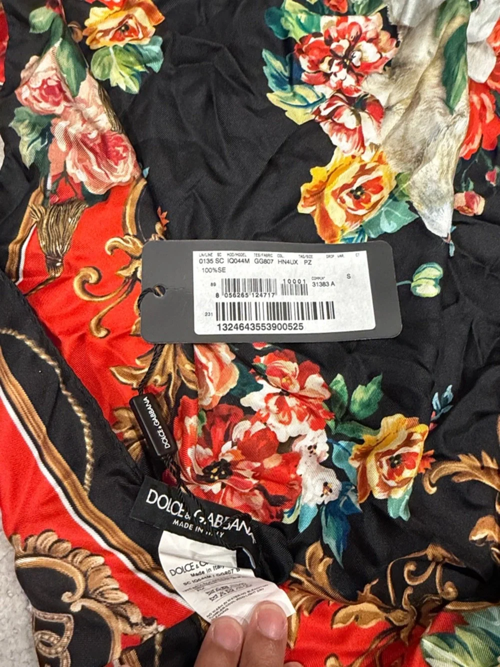 Dolce & Gabbana Black & Red Floral Baroque Silk Scarf - Picture 2 of 7